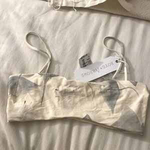 RARE Hezeus wing woman boys arrows top in medium